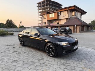 2015 BMW 5 серии 520i VI (F10/F11/F07) Рестайлинг, чёрный, 2100000 рублей, вид 2