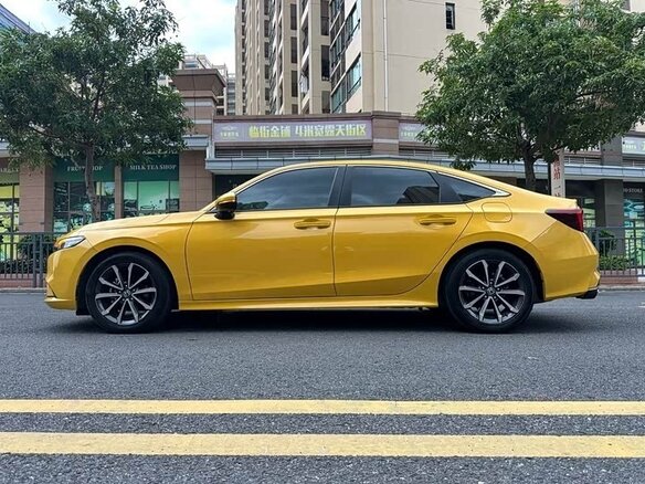 2023 Honda Integra V, жёлтый - вид 7