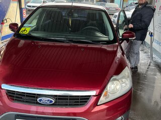 2008 Ford Focus II Рестайлинг, пурпурный, 480000 рублей, вид 1