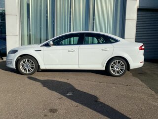2014 Ford Mondeo PowerShift IV Рестайлинг, белый, 880000 рублей, вид 4