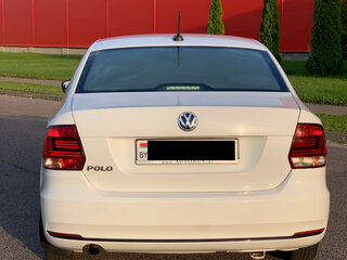 2017 Volkswagen Polo V Рестайлинг, белый, 828548 рублей, вид 5