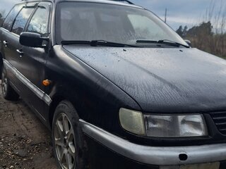 1995 Volkswagen Passat B4, чёрный, 230000 рублей, вид 1