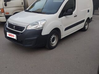 2017 Peugeot Partner II Рестайлинг 2, белый, 915000 рублей, вид 1