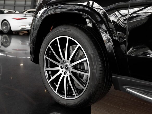 2025 Mercedes-Benz GLS 450 d II (X167) Рестайлинг, чёрный, 18500000 рублей - вид 15