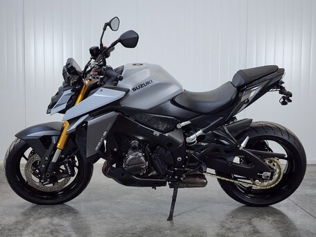 2021 Suzuki GSX-S 1000, серый, 1069000 рублей, вид 4