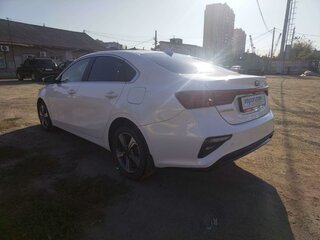 2020 Kia Cerato IV, белый, 1800000 рублей, вид 4