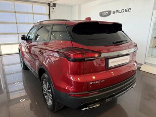 2023 Geely Atlas Pro, красный, 1929000 рублей, вид 2