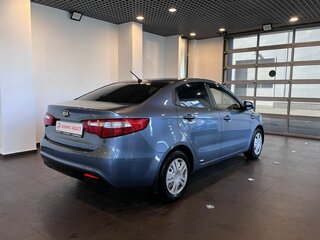 2013 Kia Rio III, голубой, 580000 рублей, вид 3