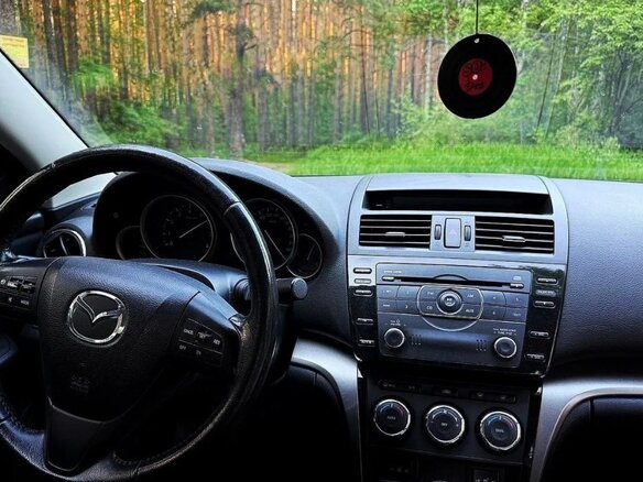 2011 Mazda 6 II (GH) Рестайлинг, чёрный, 1350000 рублей - вид 7