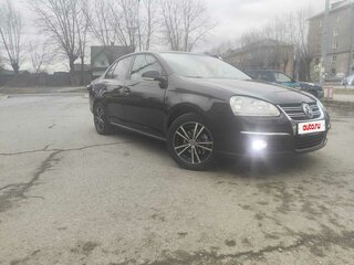 2010 Volkswagen Jetta V, чёрный, 600000 рублей, вид 4