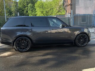 2022 Land Rover Range Rover P530 MHEV Long V, серый, 16000000 рублей, вид 5