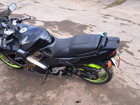 1996 Honda CBR 1000F, чёрный, 330000 рублей, вид 2