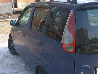 2001 Toyota FunCargo, синий, 498500 рублей, вид 3