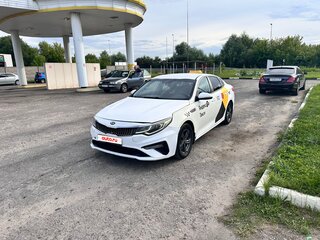 2019 Kia Optima IV Рестайлинг, белый, 1160000 рублей, вид 1