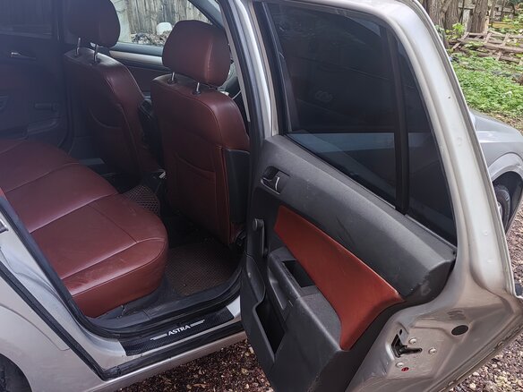 2008 Opel Astra H Рестайлинг, серебристый, 465000 рублей - вид 12