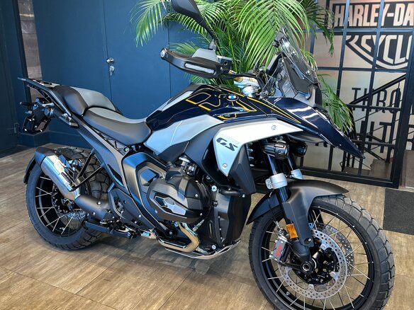 2025 BMW R 1300 GS, чёрный, 3550000 рублей - вид 1