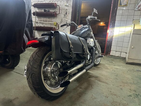 2001 Honda Shadow 400, чёрный, 300000 рублей - вид 9