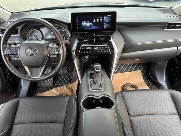 2023 Toyota Harrier IV (XU80), чёрный, 3652000 рублей - вид 7