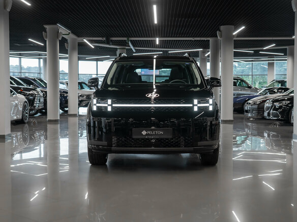 2026 Hyundai Santa Fe V (MX5), чёрный, 5400000 рублей - вид 2