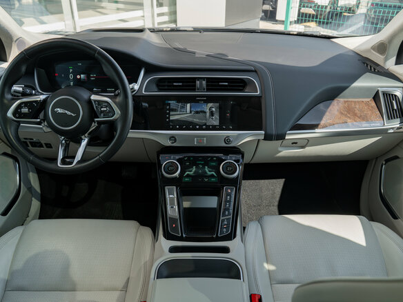 2019 Jaguar I-Pace I, серый, 4355000 рублей - вид 18