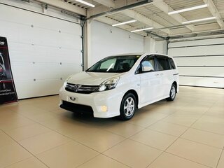 2013 Toyota ISis I Рестайлинг, белый, 1649000 рублей, вид 2