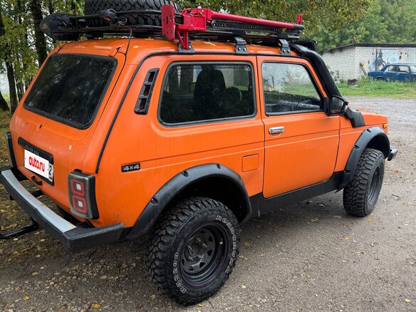 2000 Lada (ВАЗ) 2121 (4x4) I Рестайлинг, оранжевый, 700000 рублей - вид 2