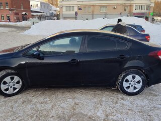 2019 Kia Cerato III Рестайлинг (Classic), чёрный, 1700000 рублей, вид 4