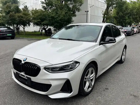 2023 BMW 1 серии 120i III (F52) Рестайлинг, белый, 1891699 рублей, вид 1
