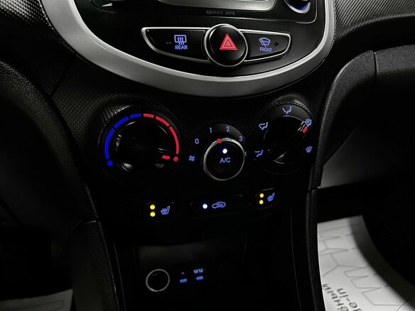 2014 Hyundai Solaris I Рестайлинг, чёрный, 930000 рублей - вид 14