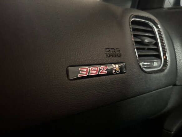 2019 Dodge Charger R__T VII (LD) Рестайлинг, белый, 4200000 рублей - вид 22