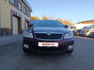 2011 Skoda Octavia Czech market II (A5) Рестайлинг, пурпурный, 820000 рублей, вид 3