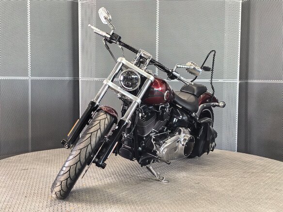 2014 Harley-Davidson Breakout, красный, 1399000 рублей - вид 3