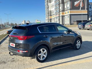 2018 Kia Sportage IV Рестайлинг, чёрный, 1900000 рублей, вид 5