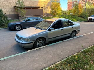1999 Volvo S40 I Рестайлинг, серебристый, 170000 рублей, вид 5