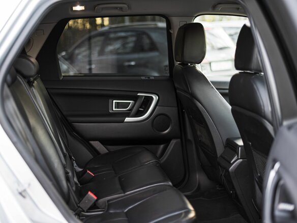 2016 Land Rover Discovery Sport I, серебристый, 1770000 рублей - вид 12