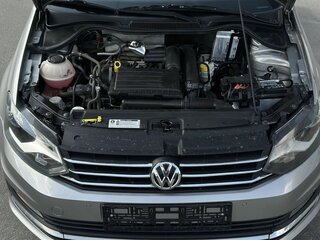 2017 Volkswagen Polo V Рестайлинг, серебристый, 1200000 рублей, вид 5