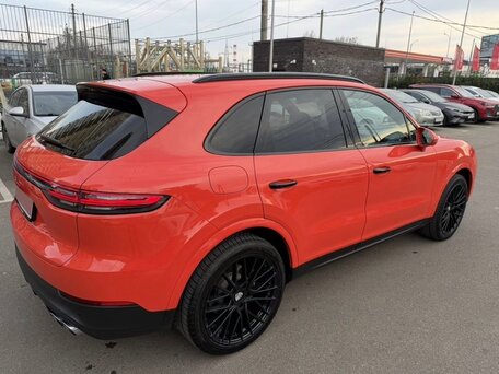 2020 Porsche Cayenne III, оранжевый, 7400000 рублей, вид 3