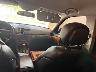 2009 Mercedes-Benz E-Класс 200 NGT III (W211, S211) Рестайлинг, чёрный, 750000 рублей, вид 3