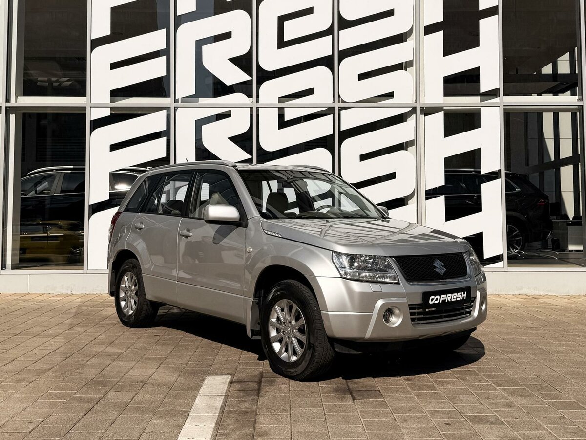 Открыть фотографии: Suzuki Grand Vitara II