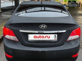 2011 Hyundai Solaris I, чёрный, 700000 рублей, вид 4