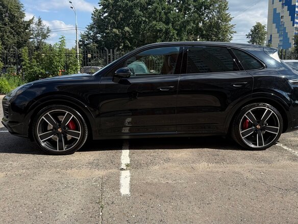 2021 Porsche Cayenne GTS III, чёрный, 11500000 рублей - вид 5