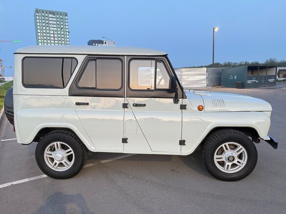 2002 УАЗ 315142, белый, 495000 рублей - вид 14