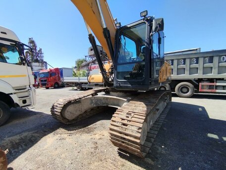 2022 Sany SY215C, жёлтый, 6000000 рублей, вид 1