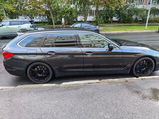 2017 BMW 5 серии 530d xDrive VII (G30/G31/G38), серый, 3200000 рублей, вид 3