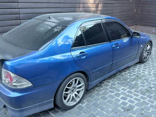 2000 Toyota Altezza, синий, 750000 рублей, вид 3