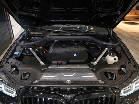 2024 BMW X4 20i II (G02) Рестайлинг, чёрный, 7220000 рублей - вид 33