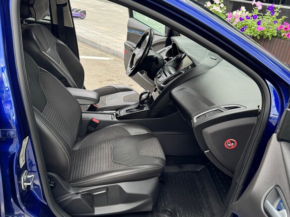 2015 Ford Focus III Рестайлинг, синий, 1520000 рублей - вид 13