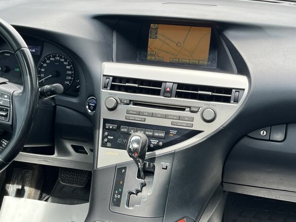 2010 Lexus RX 450h III, серебристый, 1530000 рублей - вид 13