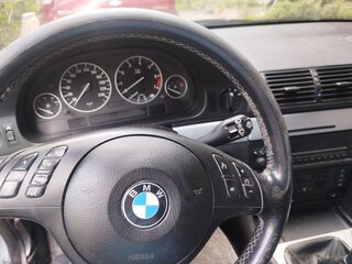 2002 BMW 5 серии 520i IV (E39) Рестайлинг, серебристый, 650000 рублей, вид 3