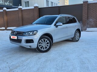2013 Volkswagen Touareg II, серебристый, 5000000 рублей, вид 1